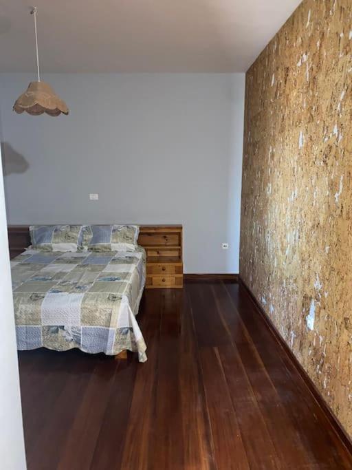 Vivenda Com Patio, No Coracao Do Mindeloヴィラ エクステリア 写真